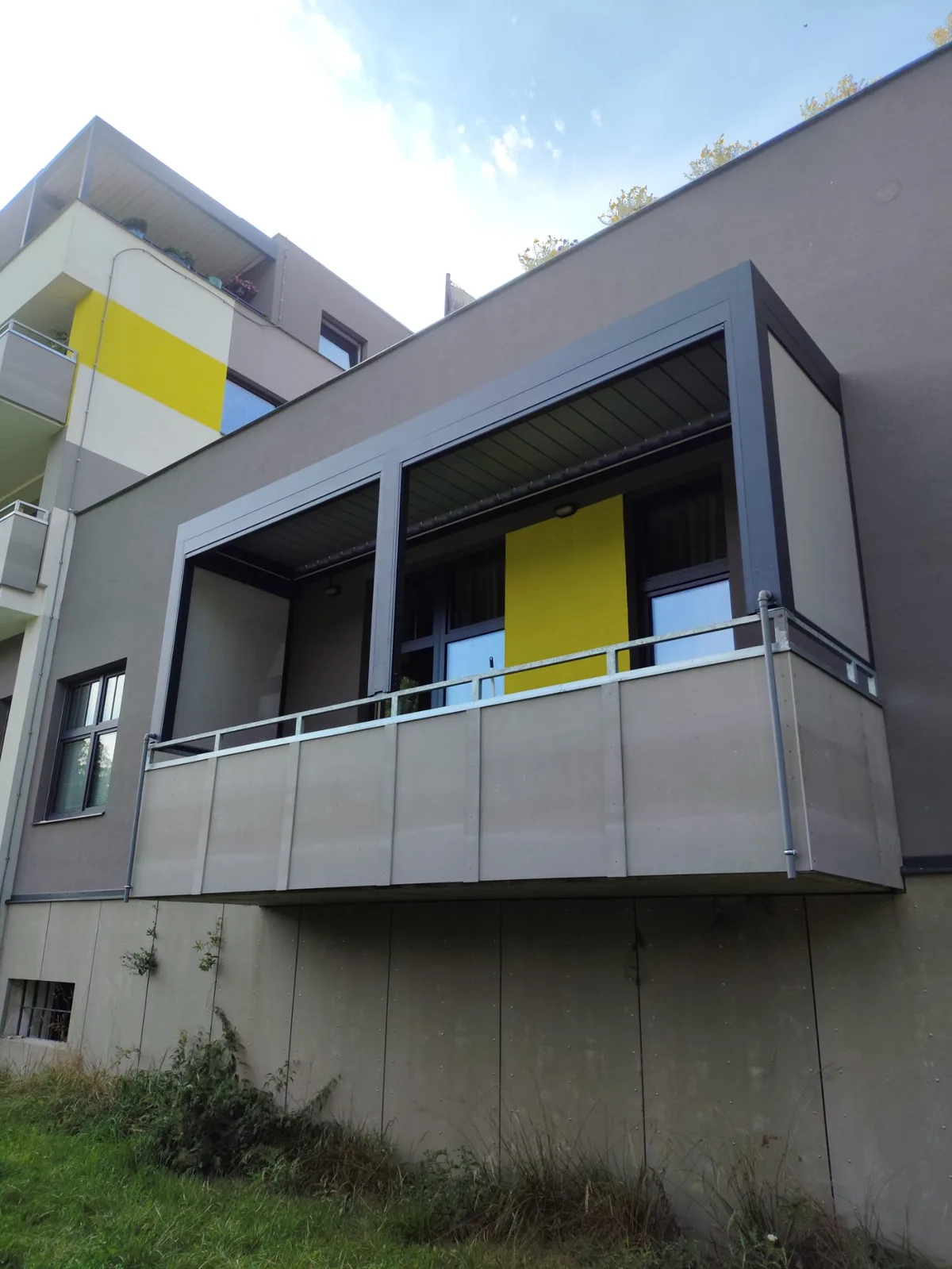 Pergola jako uzavřená zimní zahrada na balkóně
